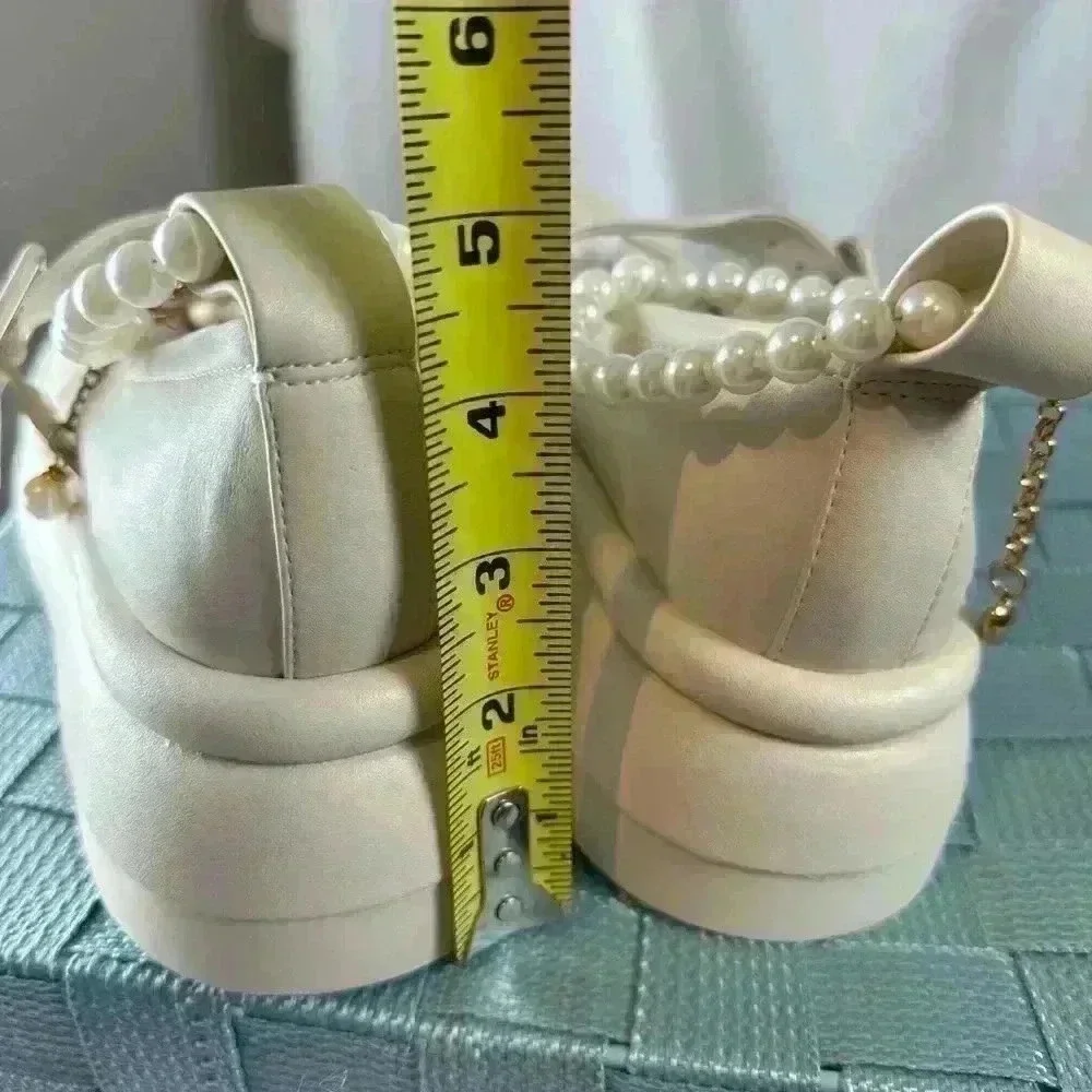 👑👑Charles & Keith Women's Chalk Nola Beaded Strap Platform Ivory Size 6.5
